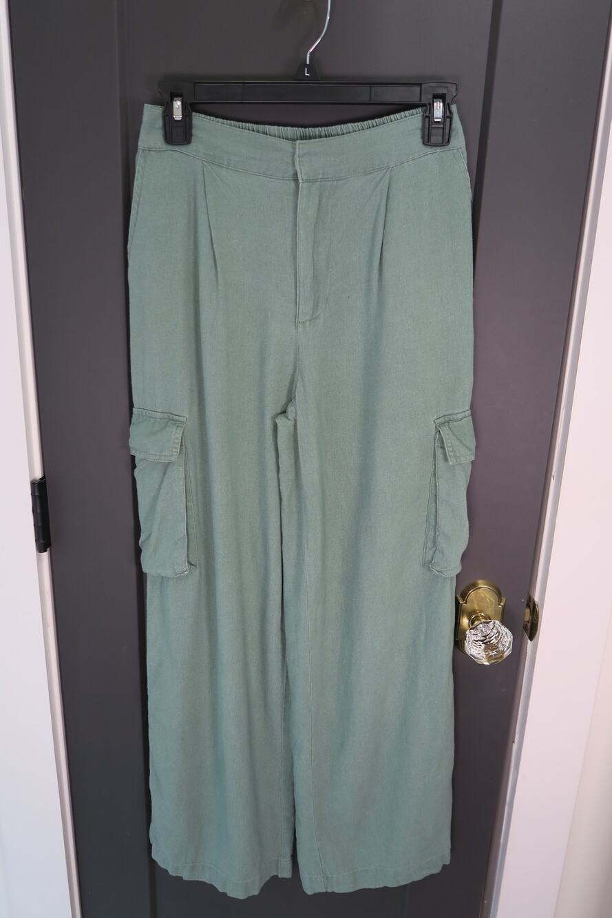 7 For All Mankind Olive Wide-Leg Cargo Pants